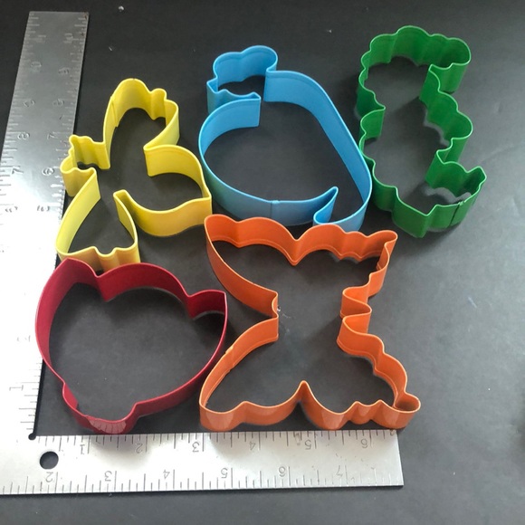 VTG cookie cutters Spring dragonfly flower lot - Picture 4 of 8